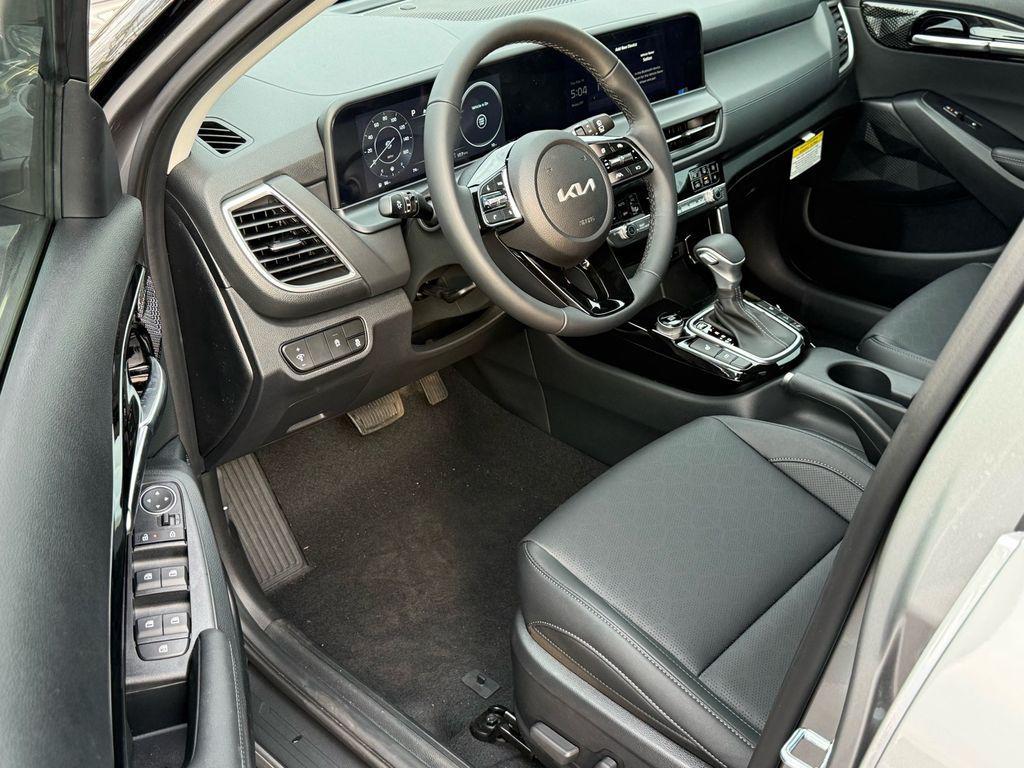new 2026 Kia Seltos car, priced at $29,205