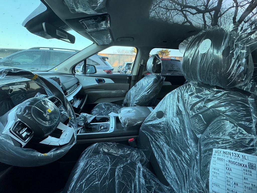 new 2026 Kia Carnival car, priced at $41,785