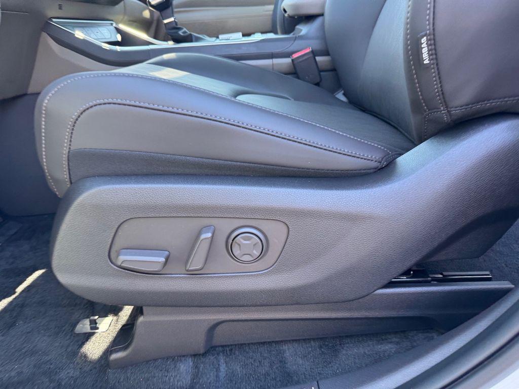 new 2026 Kia Carnival car, priced at $41,785