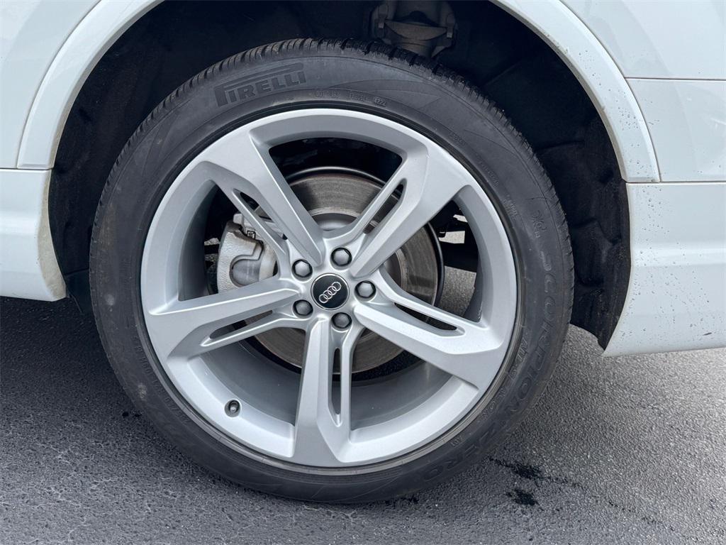 used 2019 Audi Q7 car, priced at $20,329