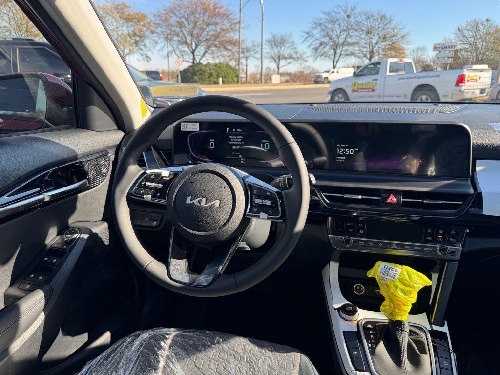 new 2026 Kia Seltos car, priced at $26,622