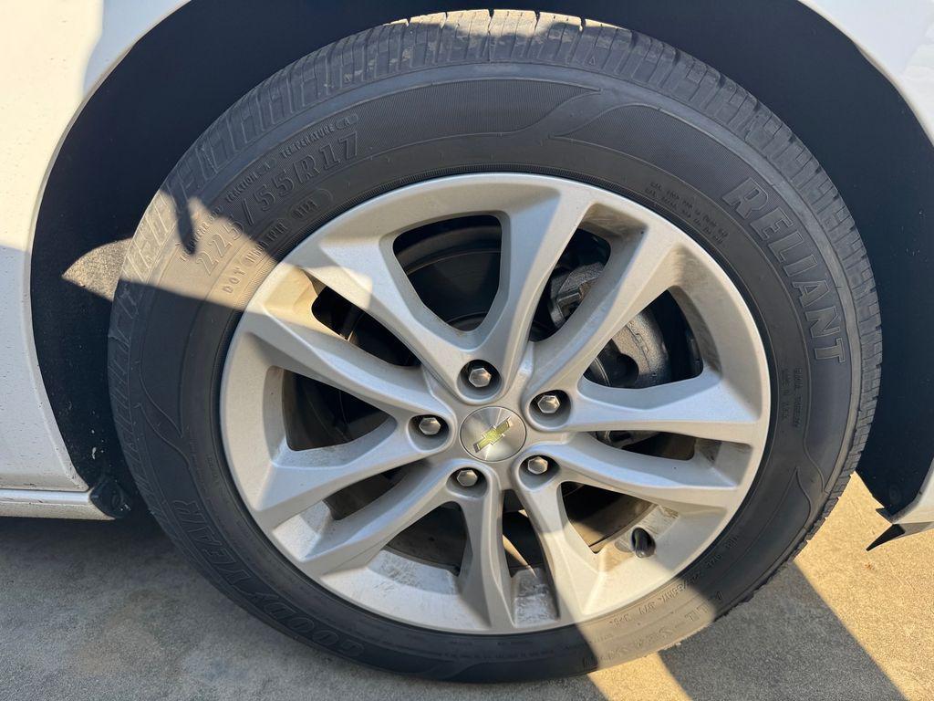 used 2016 Chevrolet Malibu car, priced at $10,809