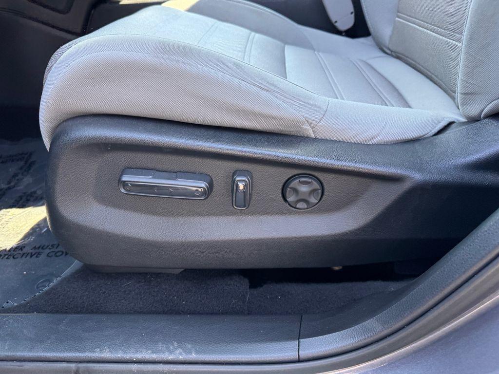 used 2019 Honda CR-V car, priced at $19,474