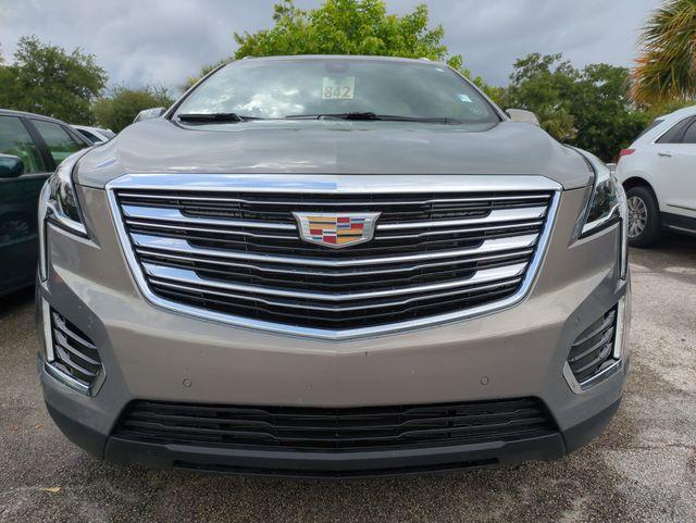 used 2019 Cadillac XT5 car, priced at $21,837