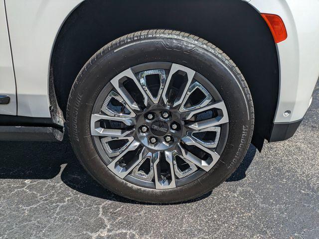 used 2024 GMC Yukon car, priced at $74,267