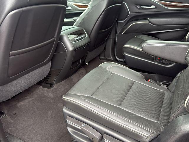 used 2022 Cadillac Escalade ESV car, priced at $51,799