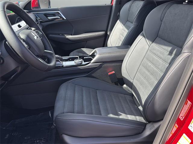 new 2026 Mitsubishi Outlander car, priced at $39,470