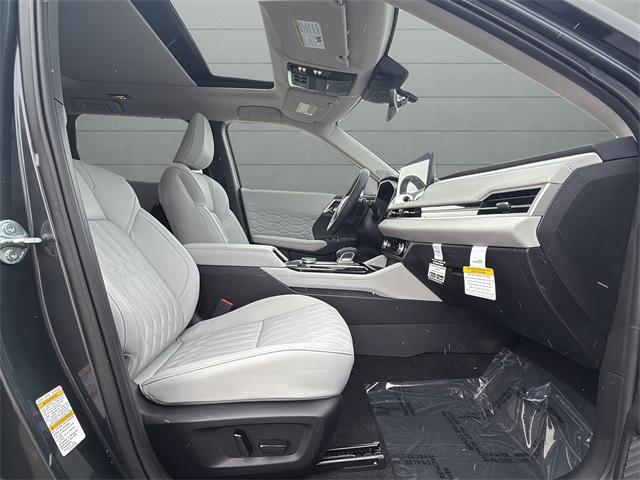 new 2026 Mitsubishi Outlander car, priced at $43,190