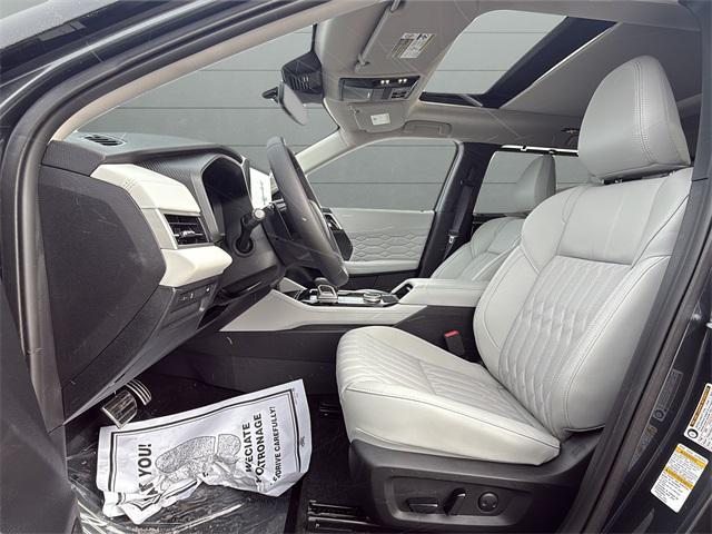 new 2026 Mitsubishi Outlander car, priced at $43,190