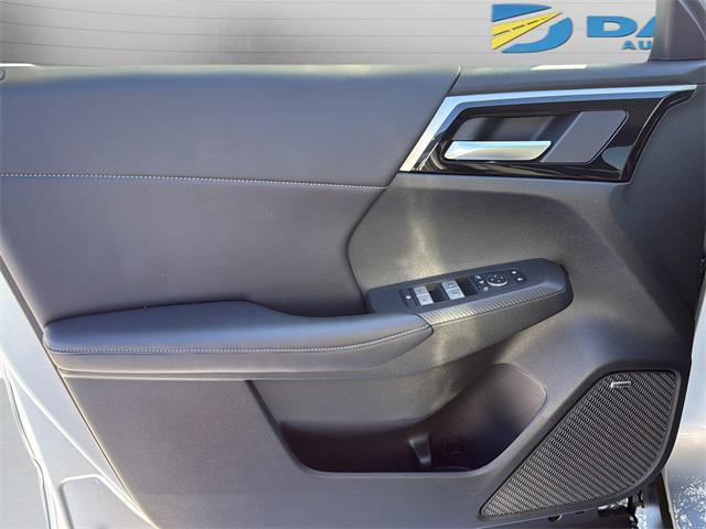 new 2026 Mitsubishi Outlander car, priced at $38,500