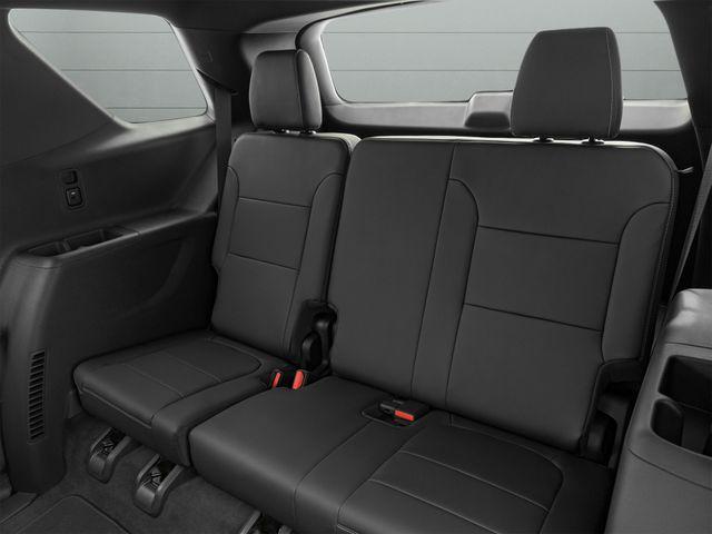 used 2023 Chevrolet Traverse car, priced at $28,499