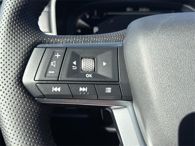 new 2025 Mitsubishi Outlander car, priced at $35,091