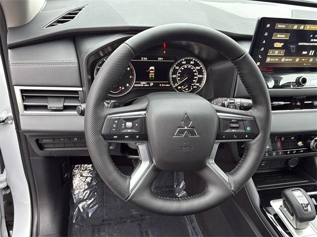 new 2026 Mitsubishi Outlander car, priced at $39,220