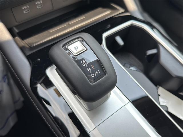 new 2025 Mitsubishi Outlander car, priced at $34,222