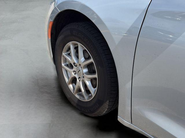 used 2023 Chrysler Pacifica car, priced at $24,548