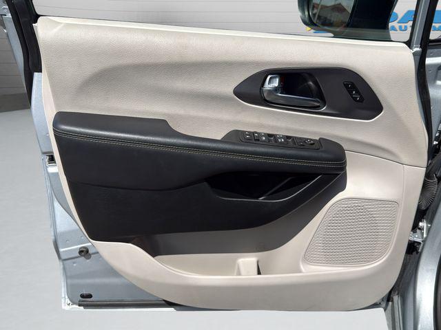used 2023 Chrysler Pacifica car, priced at $24,548