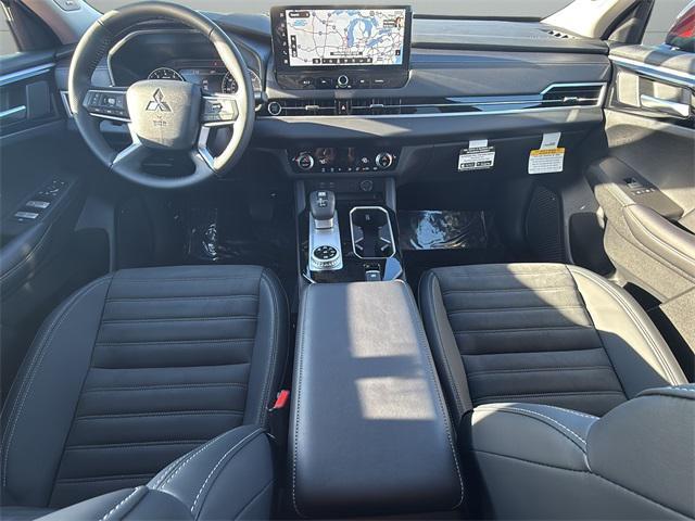 new 2025 Mitsubishi Outlander car, priced at $32,598