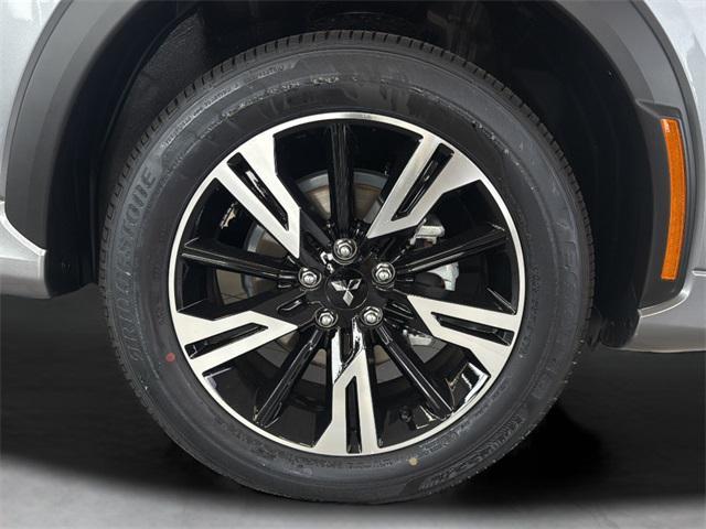 new 2025 Mitsubishi Eclipse Cross car, priced at $27,603