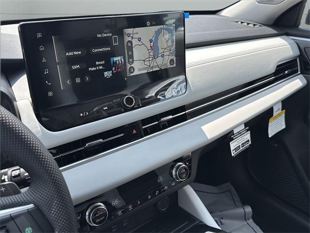 new 2025 Mitsubishi Outlander car, priced at $31,904