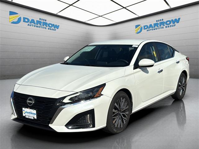 used 2023 Nissan Altima car, priced at $16,900