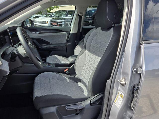 used 2025 Volkswagen Tiguan car, priced at $26,998