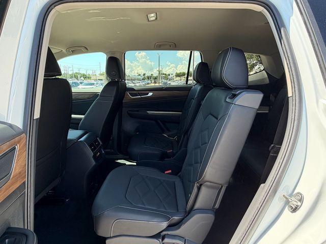 new 2026 Volkswagen Atlas car, priced at $41,707