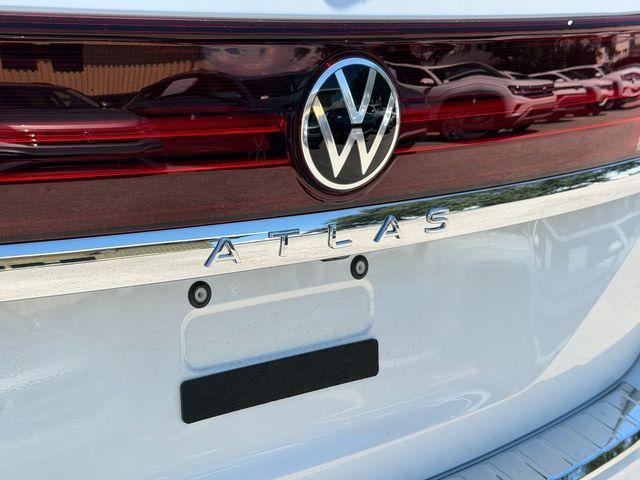 new 2026 Volkswagen Atlas car, priced at $41,707