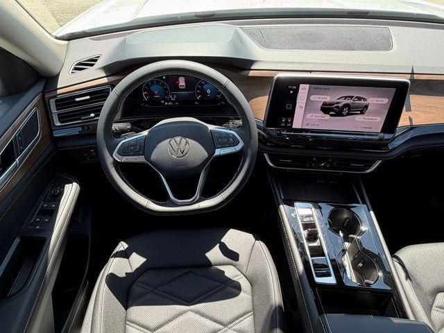 new 2026 Volkswagen Atlas car, priced at $41,707