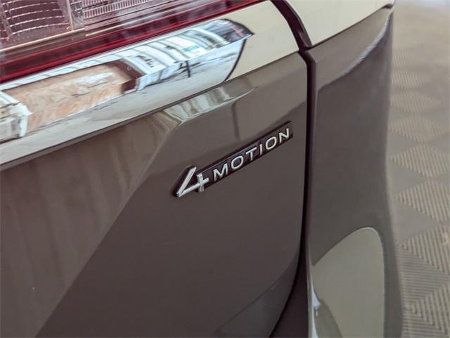 new 2026 Volkswagen Atlas car, priced at $52,301