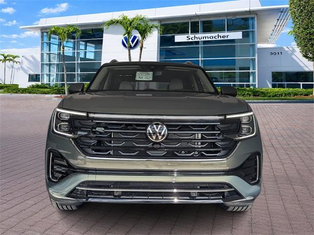 new 2026 Volkswagen Atlas car, priced at $52,301