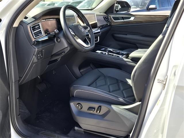 new 2026 Volkswagen Atlas car, priced at $44,340