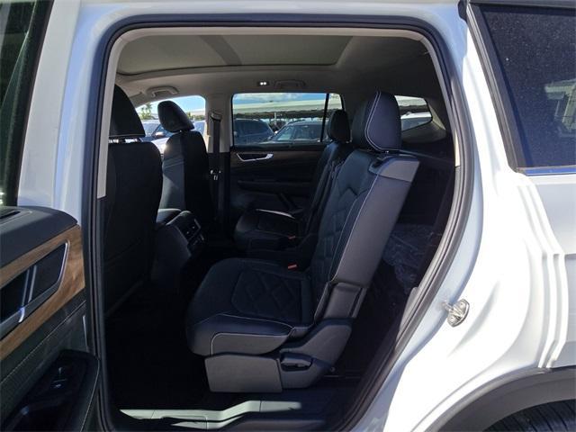 new 2026 Volkswagen Atlas car, priced at $44,340