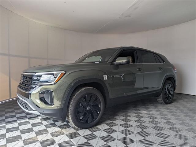 new 2026 Volkswagen Atlas Cross Sport car, priced at $42,570