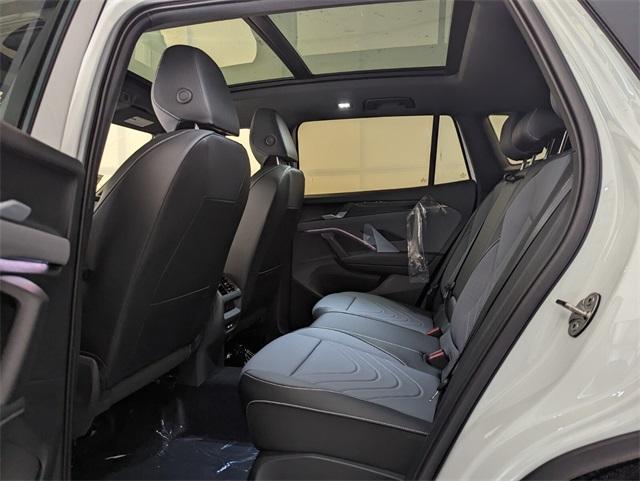 new 2026 Volkswagen Tiguan car, priced at $37,976