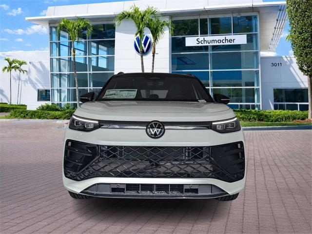 new 2026 Volkswagen Tiguan car, priced at $37,976