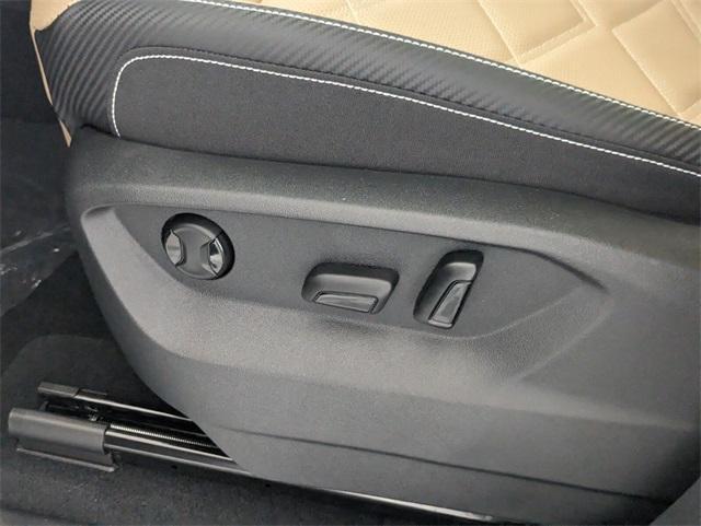 new 2026 Volkswagen Atlas Cross Sport car, priced at $42,570