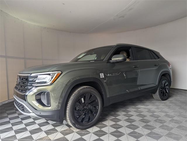 new 2026 Volkswagen Atlas Cross Sport car, priced at $42,570