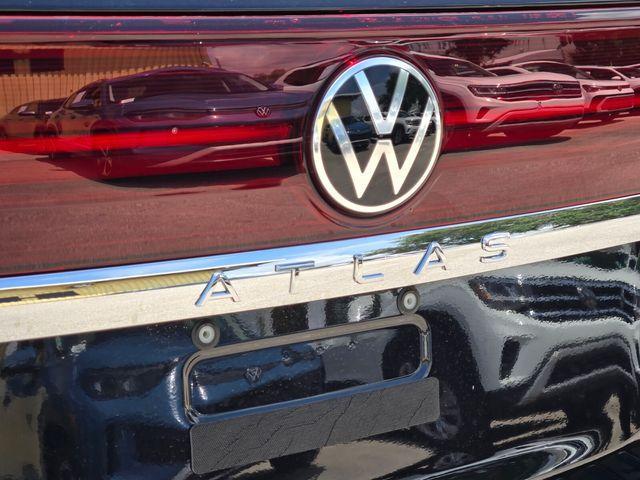 new 2026 Volkswagen Atlas car, priced at $49,699