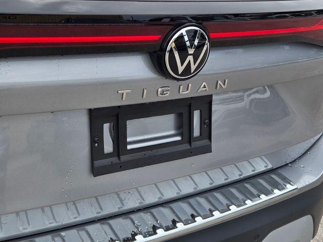 new 2026 Volkswagen Tiguan car, priced at $32,096