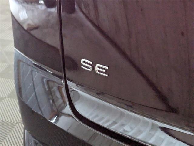 new 2026 Volkswagen Atlas Cross Sport car, priced at $42,570