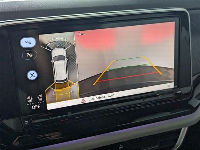 new 2026 Volkswagen Atlas Cross Sport car, priced at $51,633