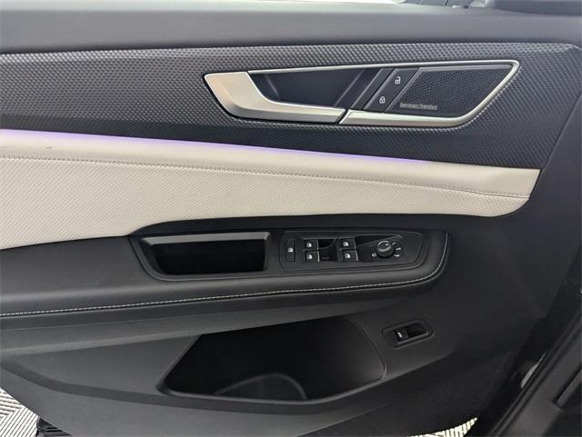 new 2026 Volkswagen Atlas Cross Sport car, priced at $51,633