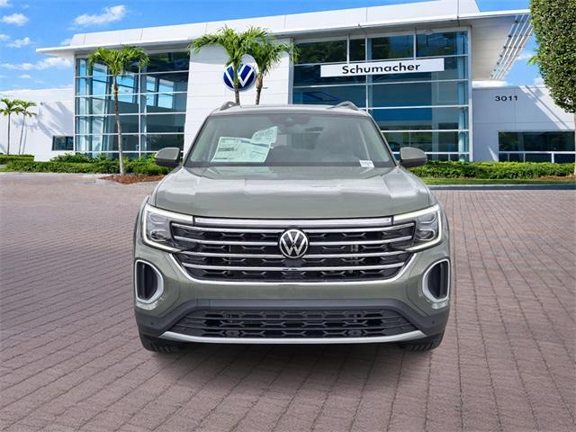 new 2026 Volkswagen Atlas car, priced at $43,712