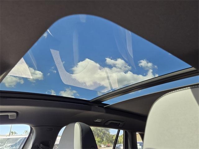 new 2026 Volkswagen Tiguan car, priced at $37,488