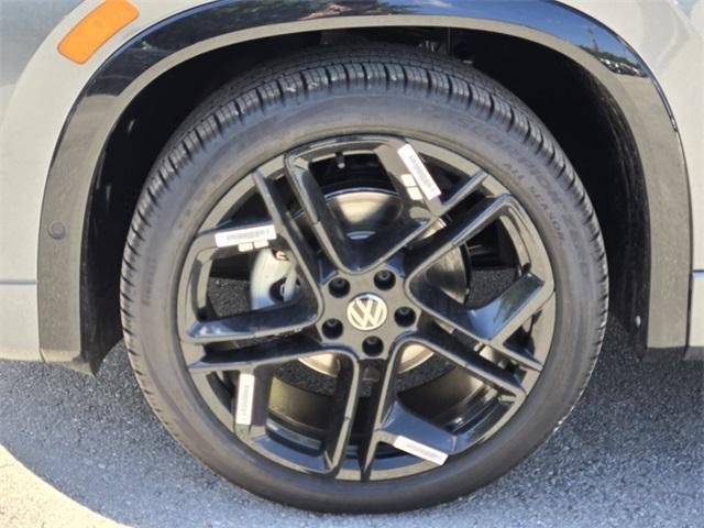 new 2026 Volkswagen Tiguan car, priced at $37,488