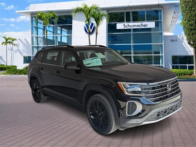 new 2026 Volkswagen Atlas car, priced at $43,114