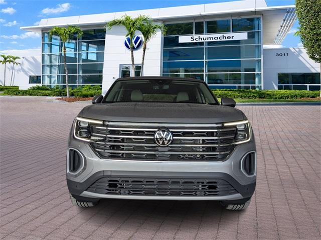new 2026 Volkswagen Atlas car, priced at $43,712