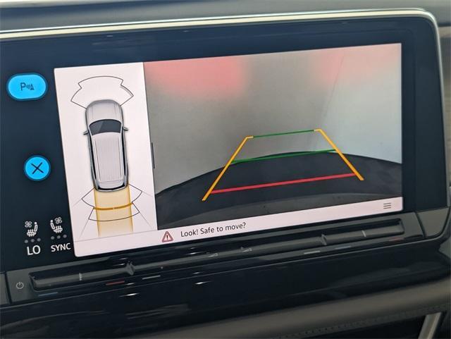 new 2026 Volkswagen Atlas car, priced at $43,712