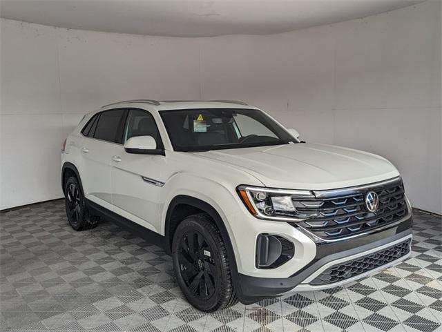 new 2026 Volkswagen Atlas Cross Sport car, priced at $42,816