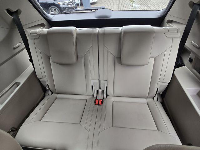 used 2019 Volkswagen Atlas car, priced at $16,887